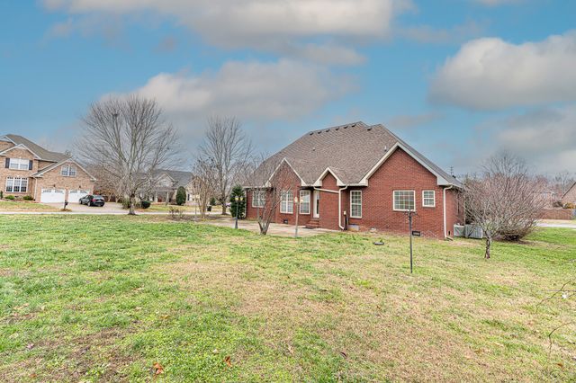 1094 Drakes Cove Rd, S, Adams, TN 37010