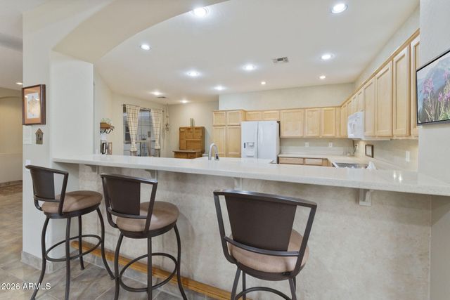 9327 E ARROWVALE Drive, Sun Lakes, AZ 85248