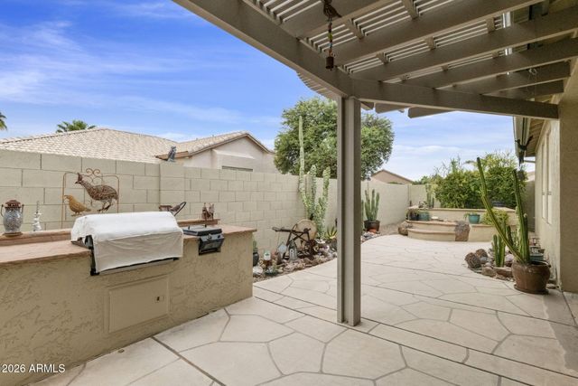 9327 E ARROWVALE Drive, Sun Lakes, AZ 85248