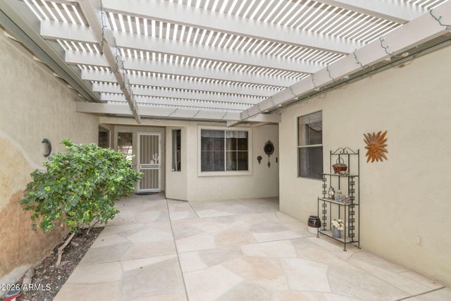 9327 E ARROWVALE Drive, Sun Lakes, AZ 85248