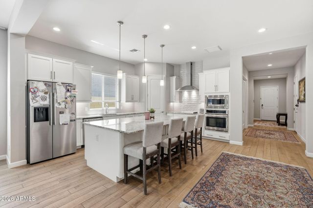 6620 E LIBBY Street, Phoenix, AZ 85054