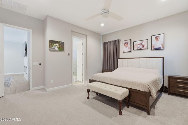 6620 E LIBBY Street, Phoenix, AZ 85054