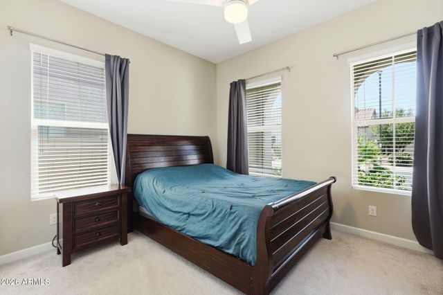 6620 E LIBBY Street, Phoenix, AZ 85054