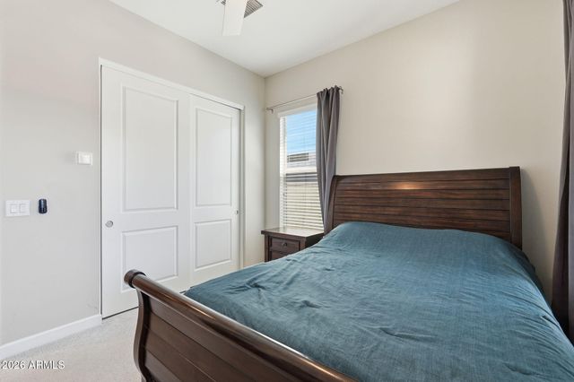 6620 E LIBBY Street, Phoenix, AZ 85054
