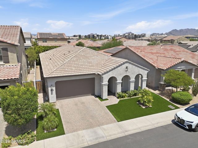 6620 E LIBBY Street, Phoenix, AZ 85054