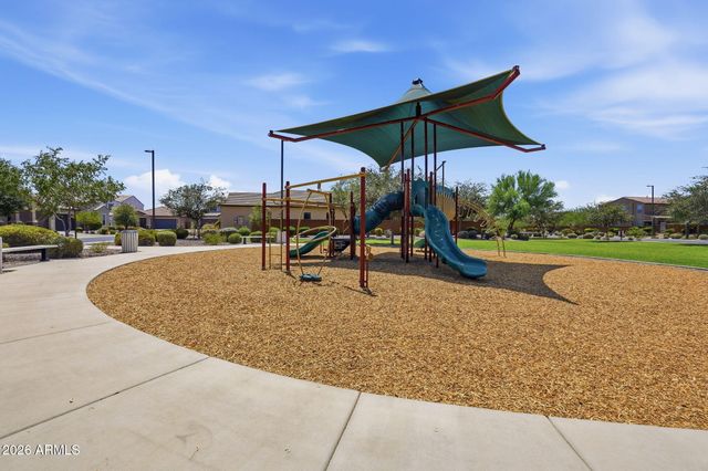 6620 E LIBBY Street, Phoenix, AZ 85054