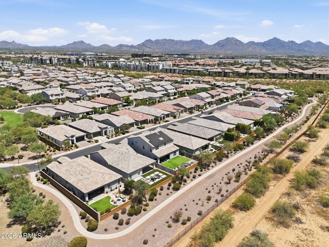 6620 E LIBBY Street, Phoenix, AZ 85054
