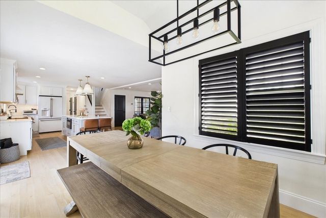 6 Karas Way, Plymouth, MA 02360