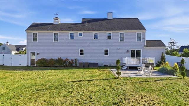 6 Karas Way, Plymouth, MA 02360