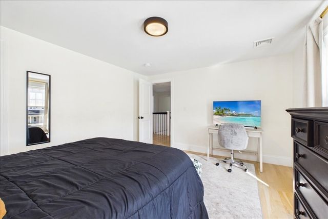 6 Karas Way, Plymouth, MA 02360