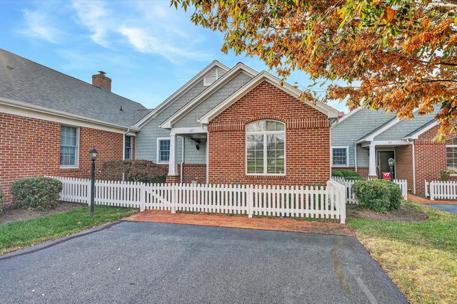 127 Village Green DR, Penhook, VA 24137