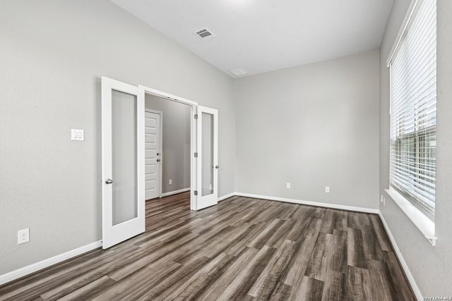 4927 RANAHAN PASS, St Hedwig, TX 78152