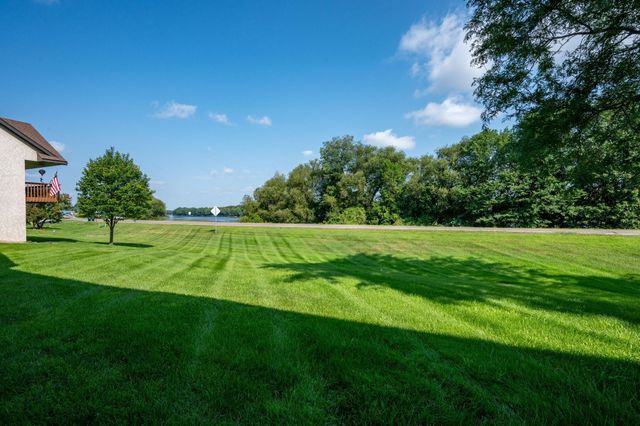 660 Riverview Drive 590, Monticello, MN 55362