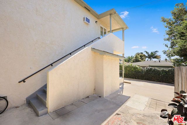 7751 Milton Avenue, Whittier, CA 90602