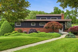 2604 MILFORD DRIVE, Bethel Park, PA 15102