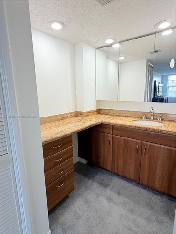 4020 W Palm Aire Dr 403, Pompano Beach, FL 33069
