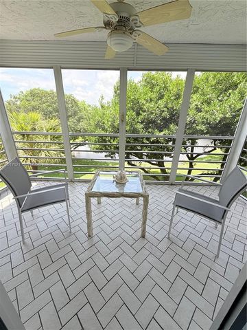 4020 W Palm Aire Dr 403, Pompano Beach, FL 33069