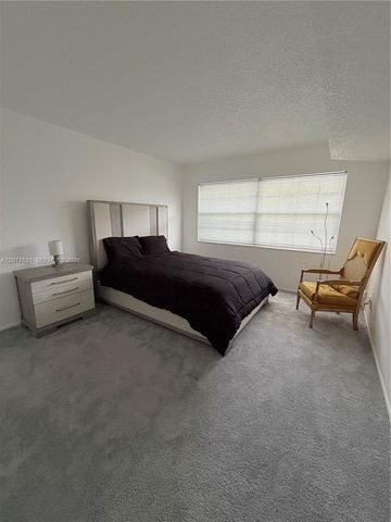 4020 W Palm Aire Dr 403, Pompano Beach, FL 33069