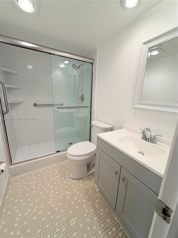4020 W Palm Aire Dr 403, Pompano Beach, FL 33069