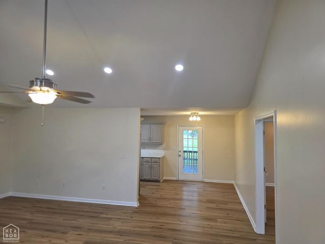 1401 Amanda Lane, Paragould, AR 72450