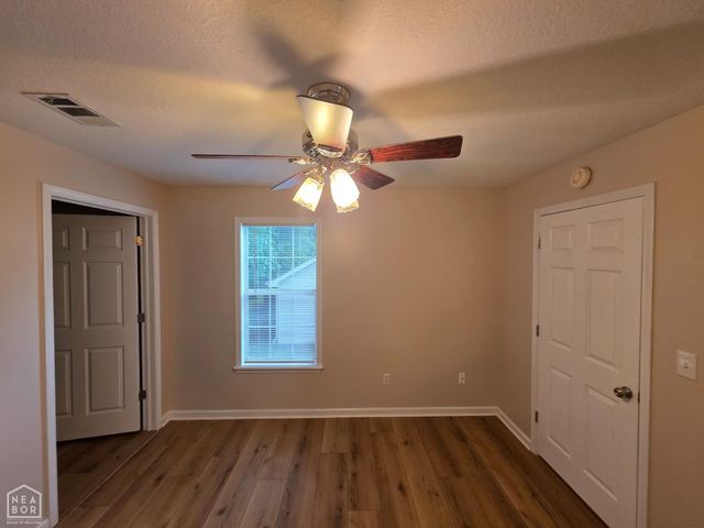1401 Amanda Lane, Paragould, AR 72450