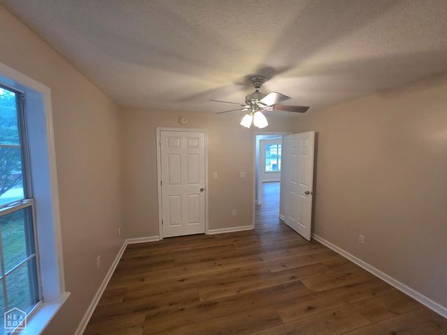 1401 Amanda Lane, Paragould, AR 72450