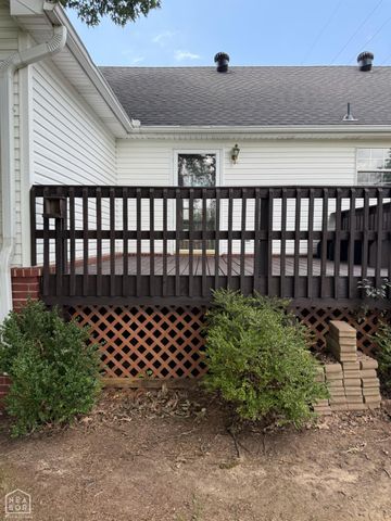 1401 Amanda Lane, Paragould, AR 72450