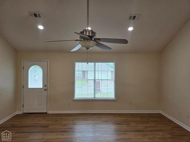 1401 Amanda Lane, Paragould, AR 72450