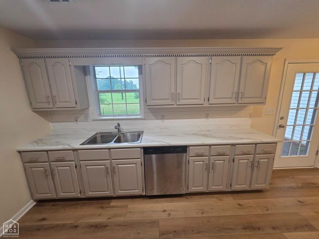 1401 Amanda Lane, Paragould, AR 72450