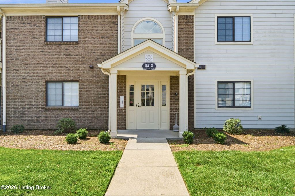 8510 Ambrosse Ln 207, Louisville, KY 40299