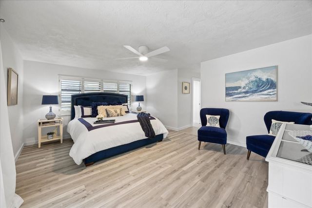 2900 SANDPIPER PLACE, Clearwater, FL 33762