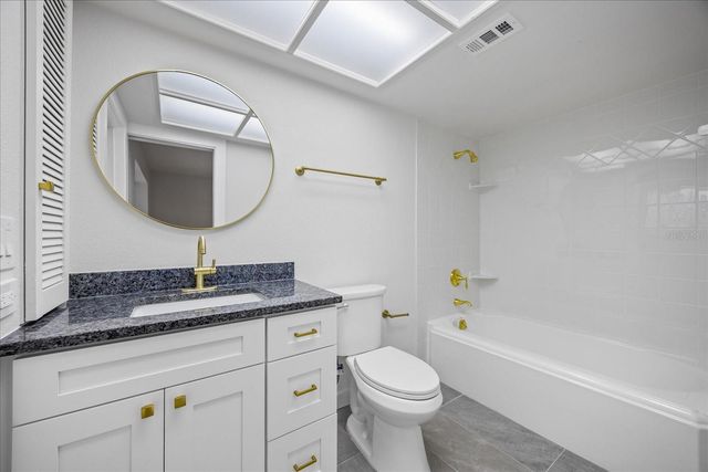 2900 SANDPIPER PLACE, Clearwater, FL 33762