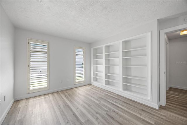 2900 SANDPIPER PLACE, Clearwater, FL 33762