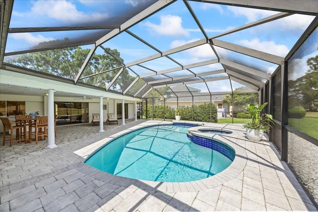 2900 SANDPIPER PLACE, Clearwater, FL 33762