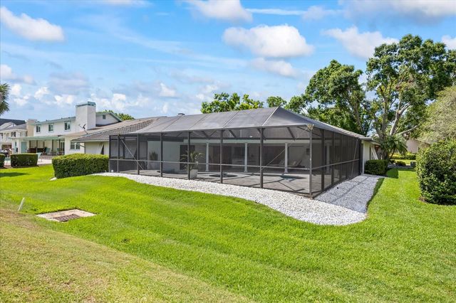 2900 SANDPIPER PLACE, Clearwater, FL 33762