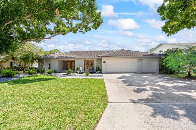 2900 SANDPIPER PLACE, Clearwater, FL 33762