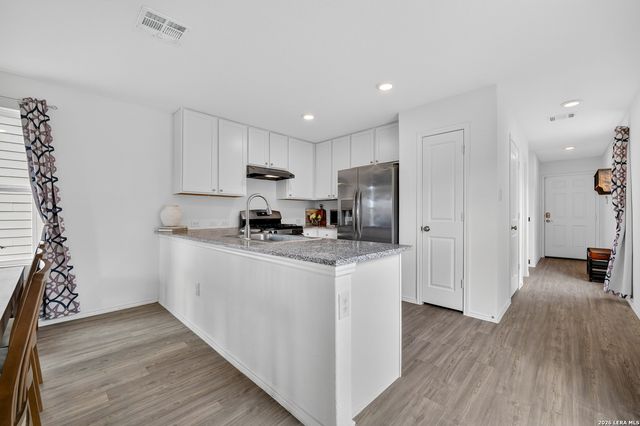 8183 Nube Medina, San Antonio, TX 78252