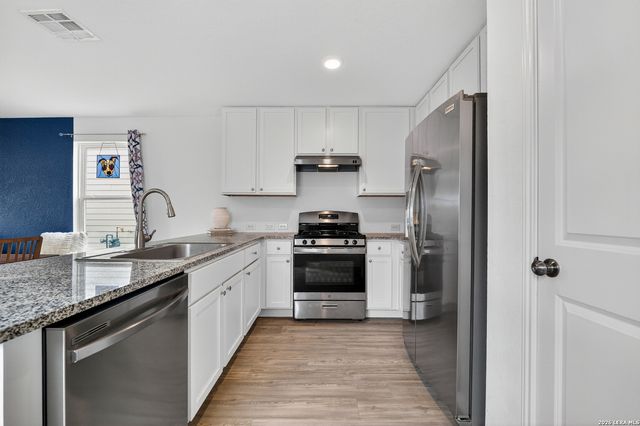 8183 Nube Medina, San Antonio, TX 78252