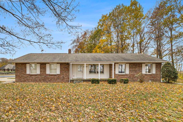 2777 6th Road, Bremen, IN 46506