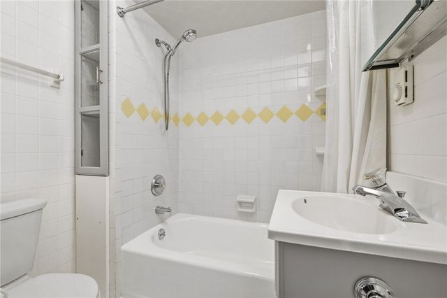 251 Allison Ave, Emsworth, PA 15202