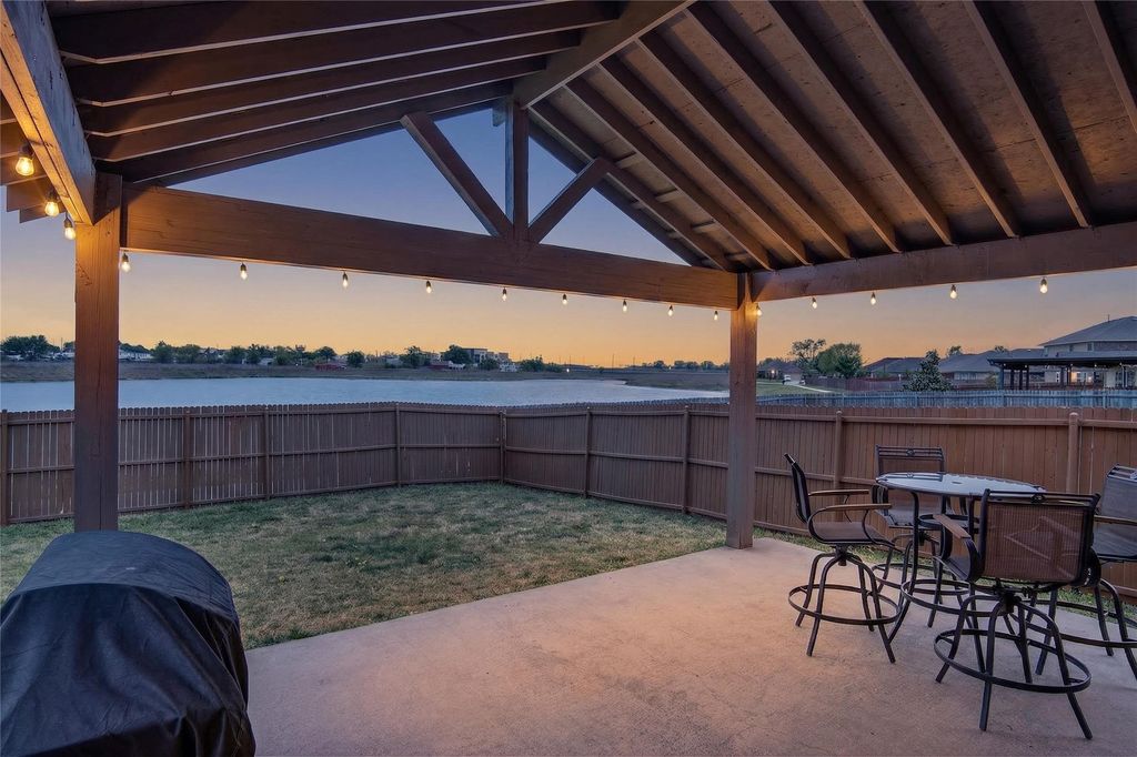 1212 River Oak Lane, Royse City, TX 75189