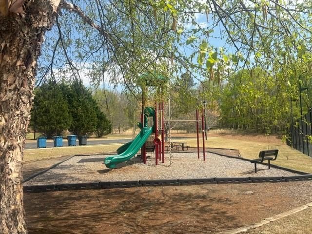 5030 Sierra Creek Drive, Hoschton, GA 30548