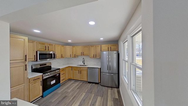 1922 MICHAEL RD, Waldorf, MD 20601