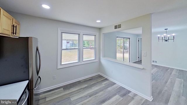 1922 MICHAEL RD, Waldorf, MD 20601