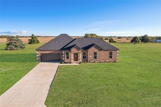 398 Private Road 7413, Wills Point, TX 75169