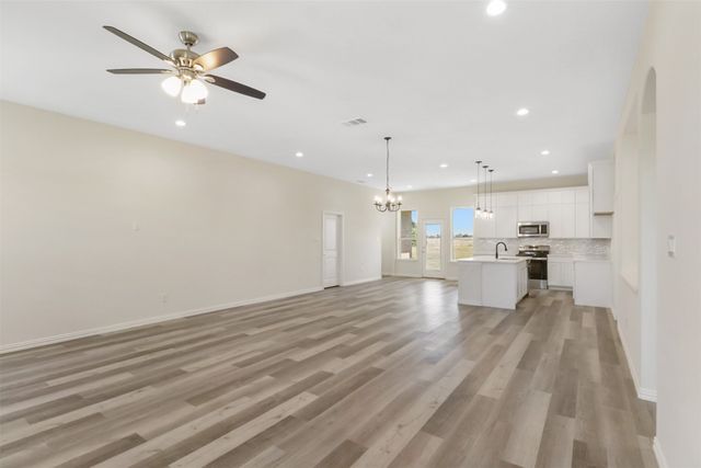398 Private Road 7413, Wills Point, TX 75169