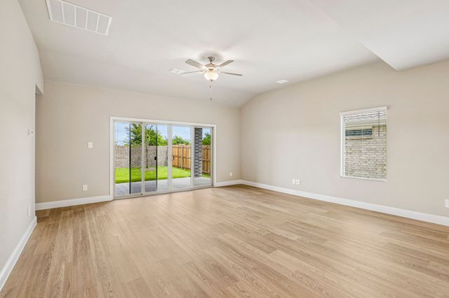 3229 Scorpion Lane, Fort Worth, TX 76179