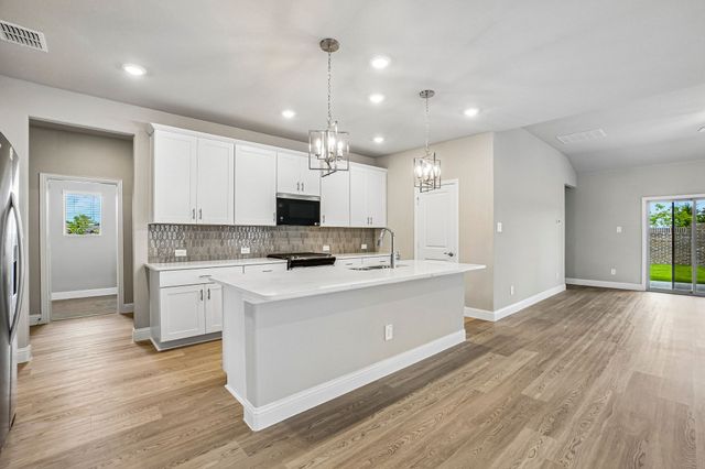 3229 Scorpion Lane, Fort Worth, TX 76179