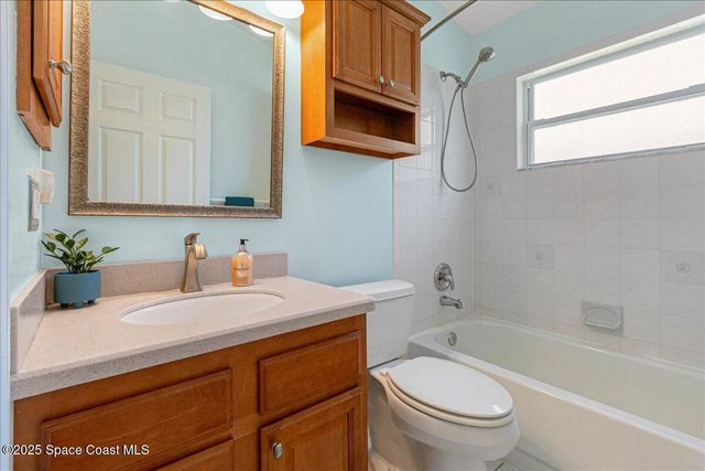 2499 Coral Ridge Circle, Melbourne, FL 32935