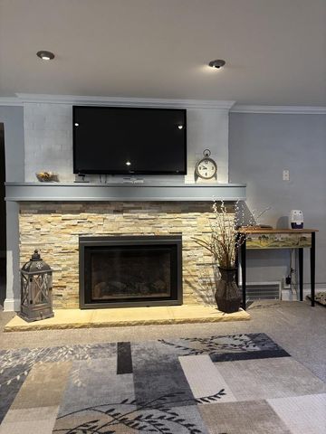 306 Vincennes CIRCLE, Racine, WI 53402